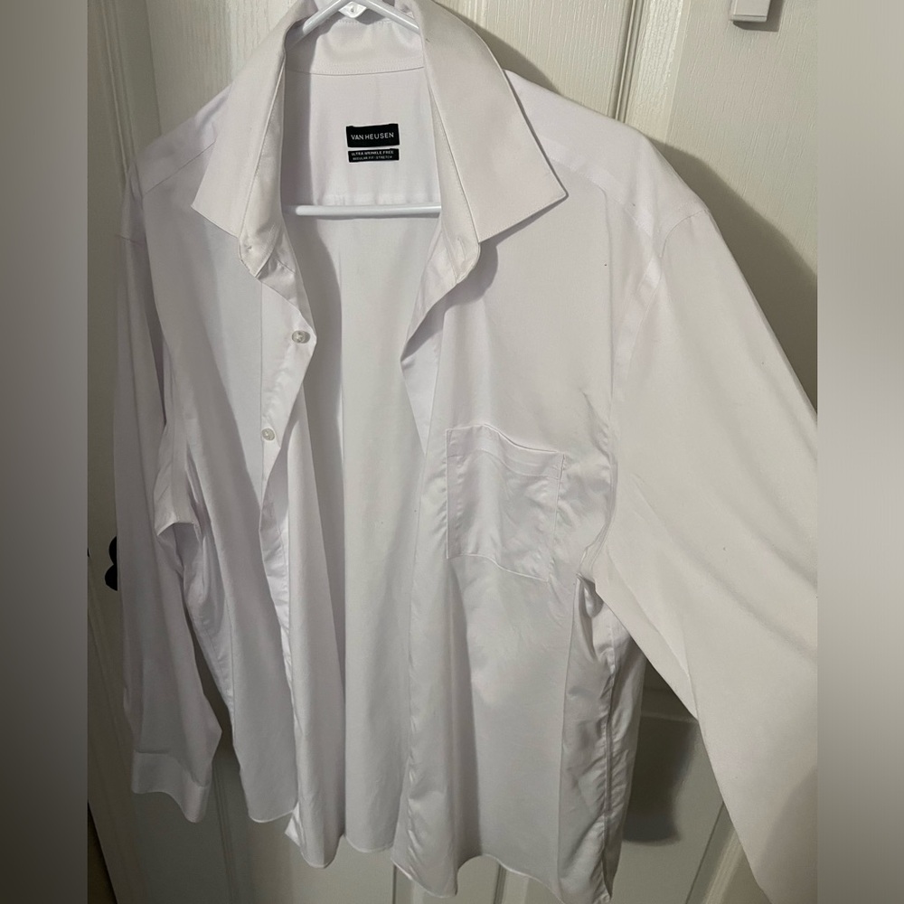 Mens Van Heusen Dress Shirt - Picture 2 of 4
